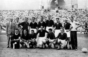 La squadra del Bologna che trionfò nel 1932